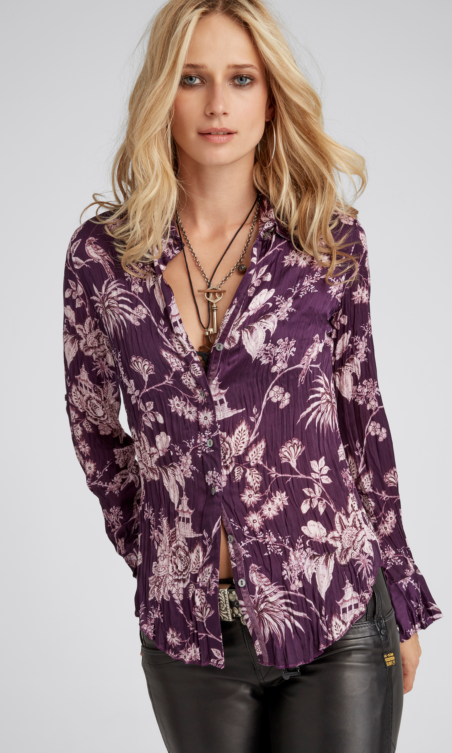A model wears a CINO Pagota Dk Plum button-down Shirt