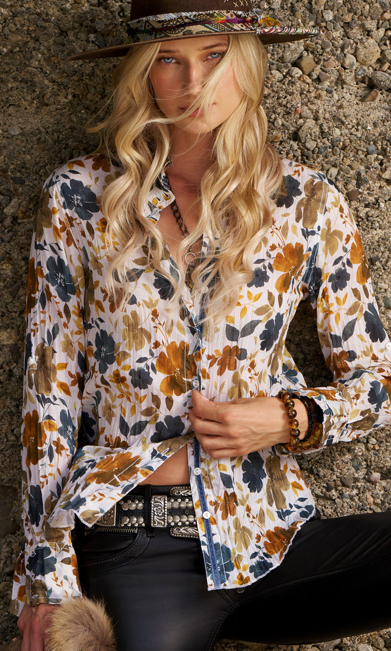 A model wears a CINO  Autumn button-down Shirt