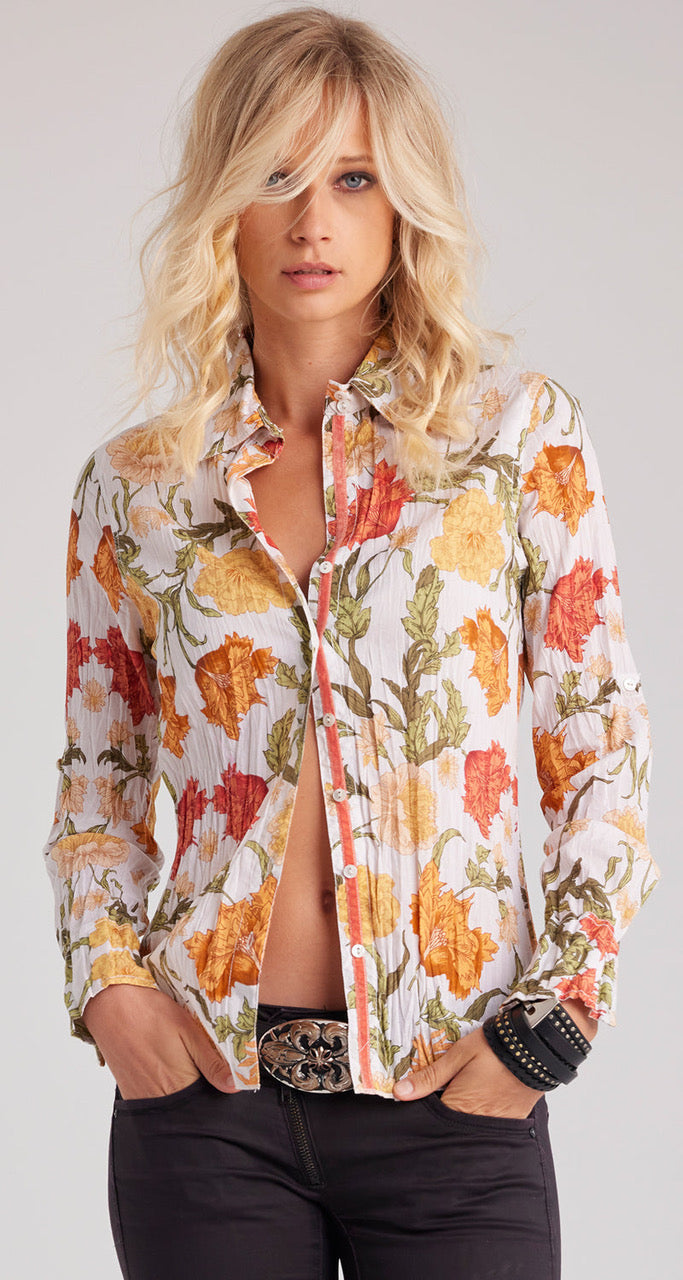 A model wears a CINO Sheffield White button-down Shirt